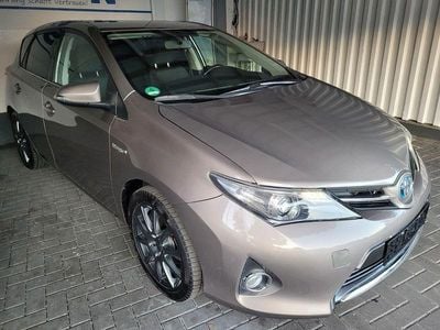 Toyota Auris Hybrid