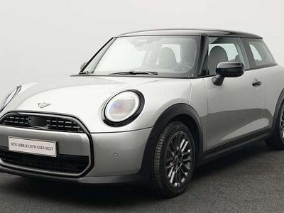Grau Gebraucht 2024 Mini Cooper Classic Kleinwagen | 26.195 € (Fairer Preis)
