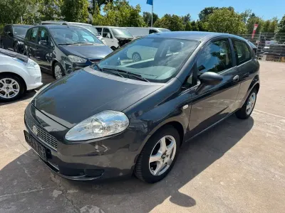 Gebraucht Fiat Grande Punto Active 77 PS (56 kW) 2009 Grau Kleinwagen
