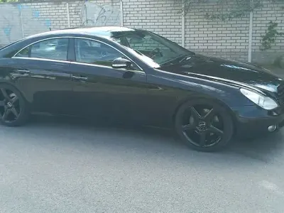 Gebraucht Mercedes CLS500 306 PS (225 kW) 2005 Schwarz Limousine
