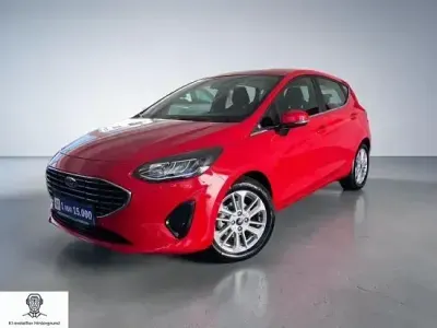 Gebraucht Ford Fiesta Titanium 101 PS (74 kW) 2022 Racerot Kleinwagen
