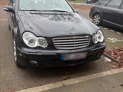 Gebraucht Mercedes C320 218 PS (160 kW) 2005 Schwarz Limousine