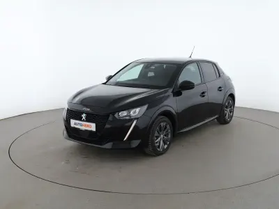 Gebraucht Peugeot e-208 Allure 100 kW (136 PS) 2021 Schwarz Kleinwagen
