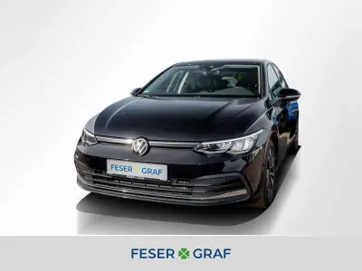 Gebraucht VW Golf VIII Move 131 PS (96 kW) 2023 Deep black perleffekt Limousine