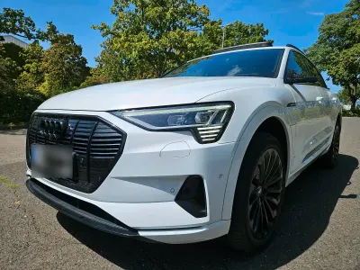 Gebraucht Audi e-tron 300 kW (408 PS) 2019 Weiß SUV
