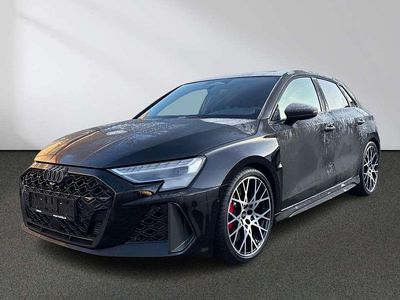 Gebraucht Audi RS3 Sport 400 PS (294 kW) 2026 Mythosschwarz Limousine