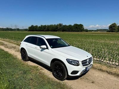 Mercedes GLC220