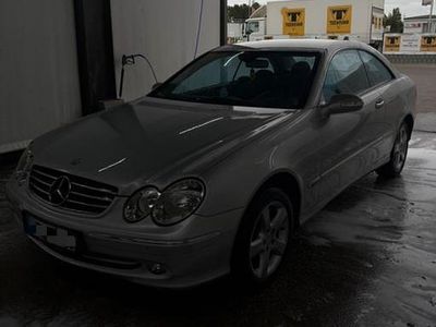Silber Gebraucht 2003 Mercedes CLK200 Coupé | 6.300 €