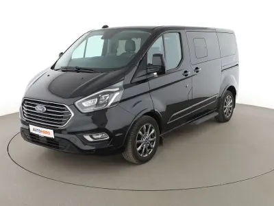 Gebraucht Ford Tourneo Custom Titanium 185 PS (136 kW) 2021 Schwarz Van
