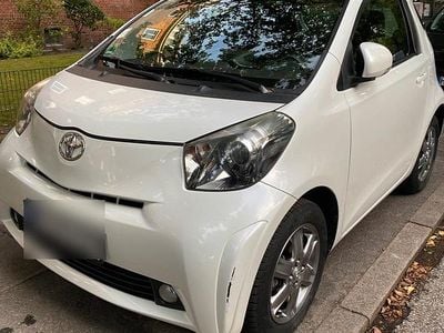 Gebraucht Toyota iQ 62 PS (45 kW) 2009 Weiß Kleinwagen