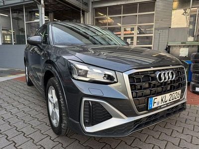 Gebraucht Audi Q2 S-Line 150 PS (110 kW) 2025 Grau SUV