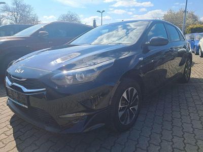 Second-hand Kia Ceed 140 CP (102 kW) 2025 Negru Hatchback