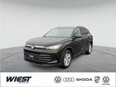 Neu VW Tiguan Elegance 150 PS (110 kW) 2026 Schwarz (grenadillschwarz metallic) SUV