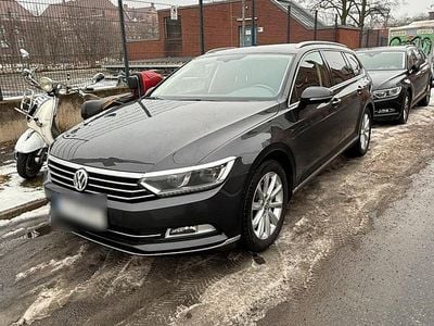 Gebraucht VW Passat 150 PS (110 kW) 2018 Kombi
