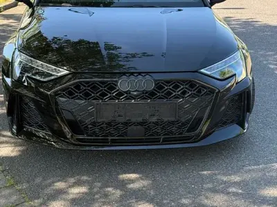 Gebraucht Audi RS3 Sport 400 PS (294 kW) 2025 Schwarz Limousine