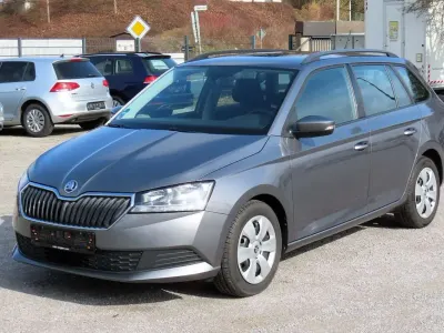 Gebraucht Skoda Fabia 95 PS (69 kW) 2022 Graphitegrau Kleinwagen