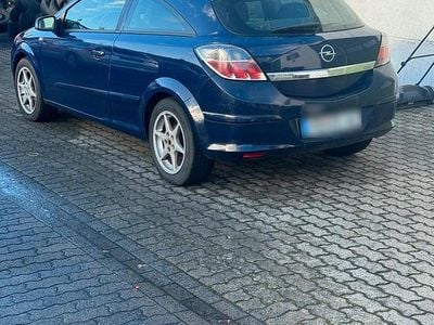 Gebraucht Opel Astra GTC 140 PS (102 kW) 2006 Blau Coupé