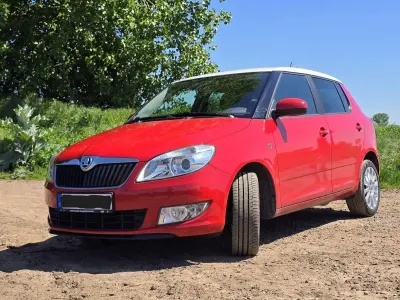 Gebraucht Skoda Fabia SportLine 86 PS (63 kW) 2013 Rot Kleinwagen