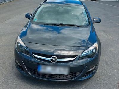 gebraucht Opel Astra sportstourer 1,7 CDTI