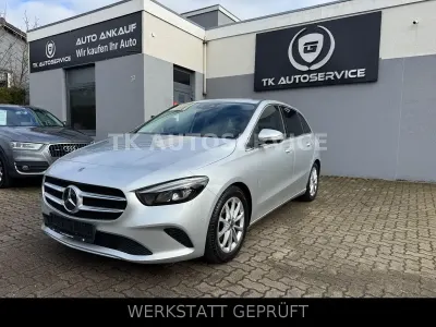 Gebraucht Mercedes B180 116 PS (85 kW) 2020 Silber Van / Kleinbus