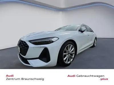 Gebraucht Audi A5 Sport 150 PS (110 kW) 2025 Arkonaweiß Kombi