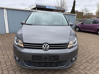 Usata VW Touran Comfortline 105 CV (77 kW) 2015 Grigio Monovolume