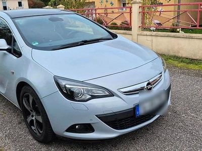 Opel Astra GTC