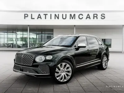 Gebraucht Bentley Bentayga Mulliner 551 PS (405 kW) 2024 Grün SUV