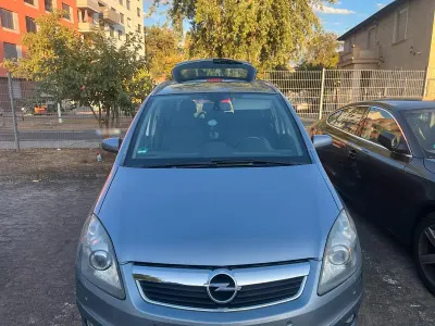 Gebraucht Opel Zafira 150 PS (110 kW) 2006 Silber Van / Kleinbus