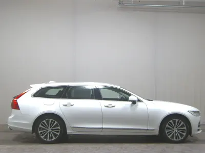 Second-hand Volvo V90 Inscription 190 CP (139 kW) 2020 Alb Break