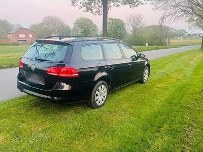 Gebraucht VW Passat 122 PS (89 kW) 2011 Schwarz Kombi