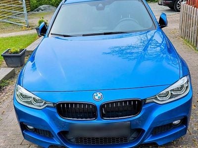 Usata BMW 330 Basis 256 CV (188 kW) 2016 Blu Station wagon