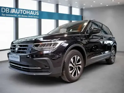 Gebraucht VW Tiguan Active 245 PS (180 kW) 2022 Schwarz SUV