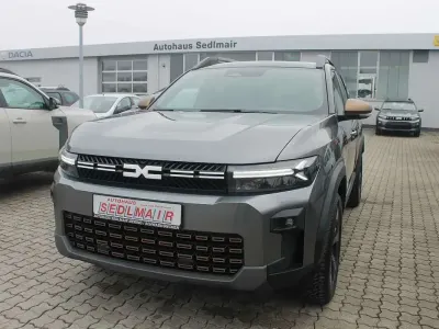 Neu Dacia Bigster Extreme 154 PS (113 kW) 2026 Dolomitgrau SUV