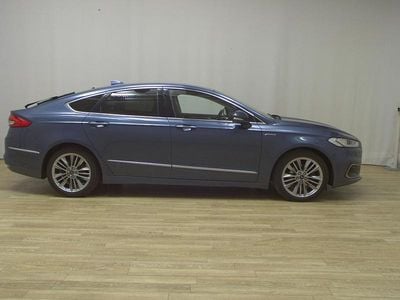 Usata Ford Mondeo Vignale 190 CV (139 kW) 2020 Blu Berlina