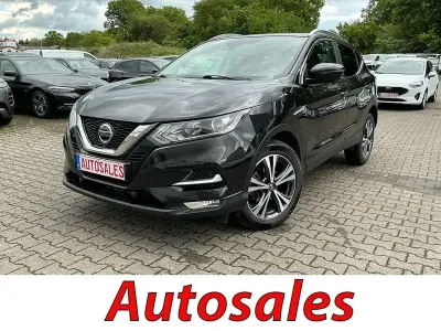 Gebraucht Nissan Qashqai N-Connecta 131 PS (96 kW) 2018 Schwarz SUV