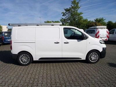 Usata Opel Vivaro Edition 120 CV (88 kW) 2021 Bianco Monovolume