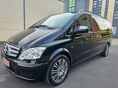 Schwarz Gebraucht 2012 Mercedes Viano Van / Kleinbus | 19.990 € (Fairer Preis)