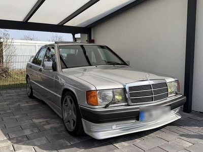 Usata Mercedes 190 Sportline 122 CV (89 kW) 1990 Argento Berlina