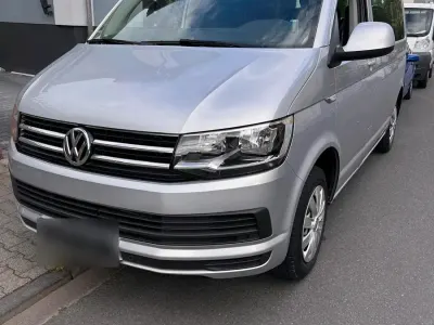Gebraucht VW Caravelle 150 PS (110 kW) 2016 Silber Van