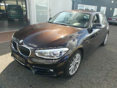 gebraucht BMW 120 d xDrive Sport Line LED AHK Navi Leder