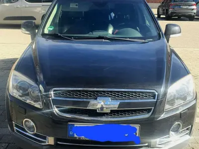 Używany Chevrolet Captiva LT 150 KM (110 kW) 2010 Czarny SUV