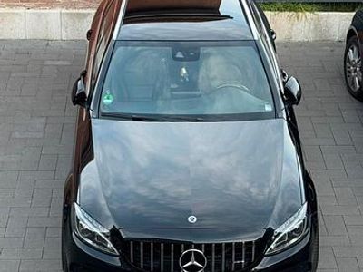 Gebraucht Mercedes C250 AMG line 204 PS (150 kW) 2016 Schwarz Kombi