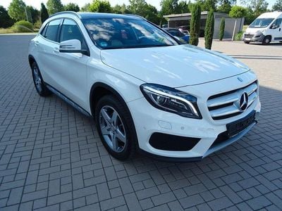 Mercedes GLA250