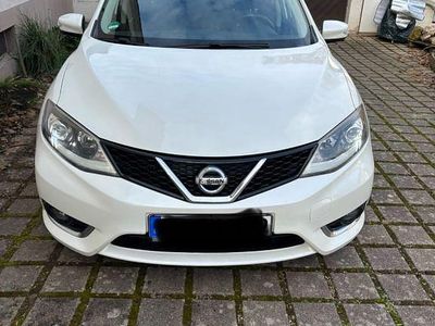 Gebraucht Nissan Pulsar Acenta 190 PS (139 kW) 2016 Weiß Kleinwagen