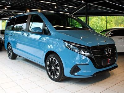Usata Mercedes V250 Style 190 CV (139 kW) 2024 Blu Monovolume
