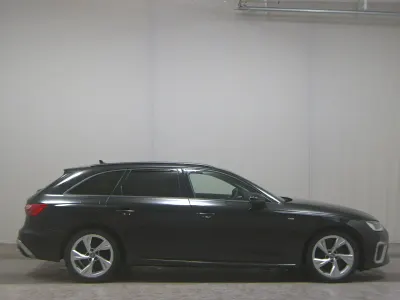 Begagnad Audi A4 S-Line 163 HK (119 kW) 2020 Svart Kombi