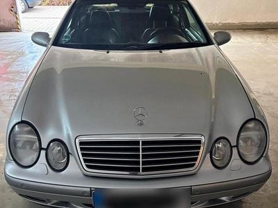 Usata Mercedes CLK430 279 CV (205 kW) 1999 Grigio Coupé