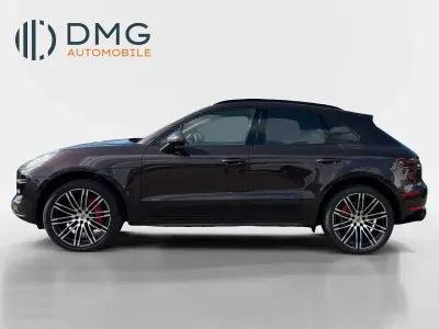 Gebraucht Porsche Macan Turbo 400 PS (294 kW) 2017 Mahagonimetallic SUV