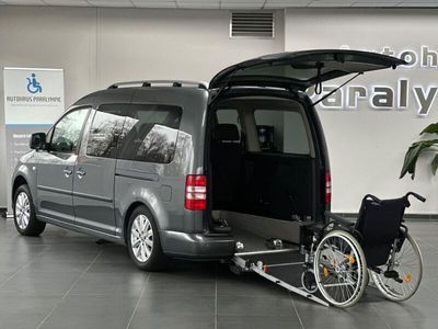 Grau Gebraucht 2013 VW Caddy Maxi Highline Van / Kleinbus | 23.950 €